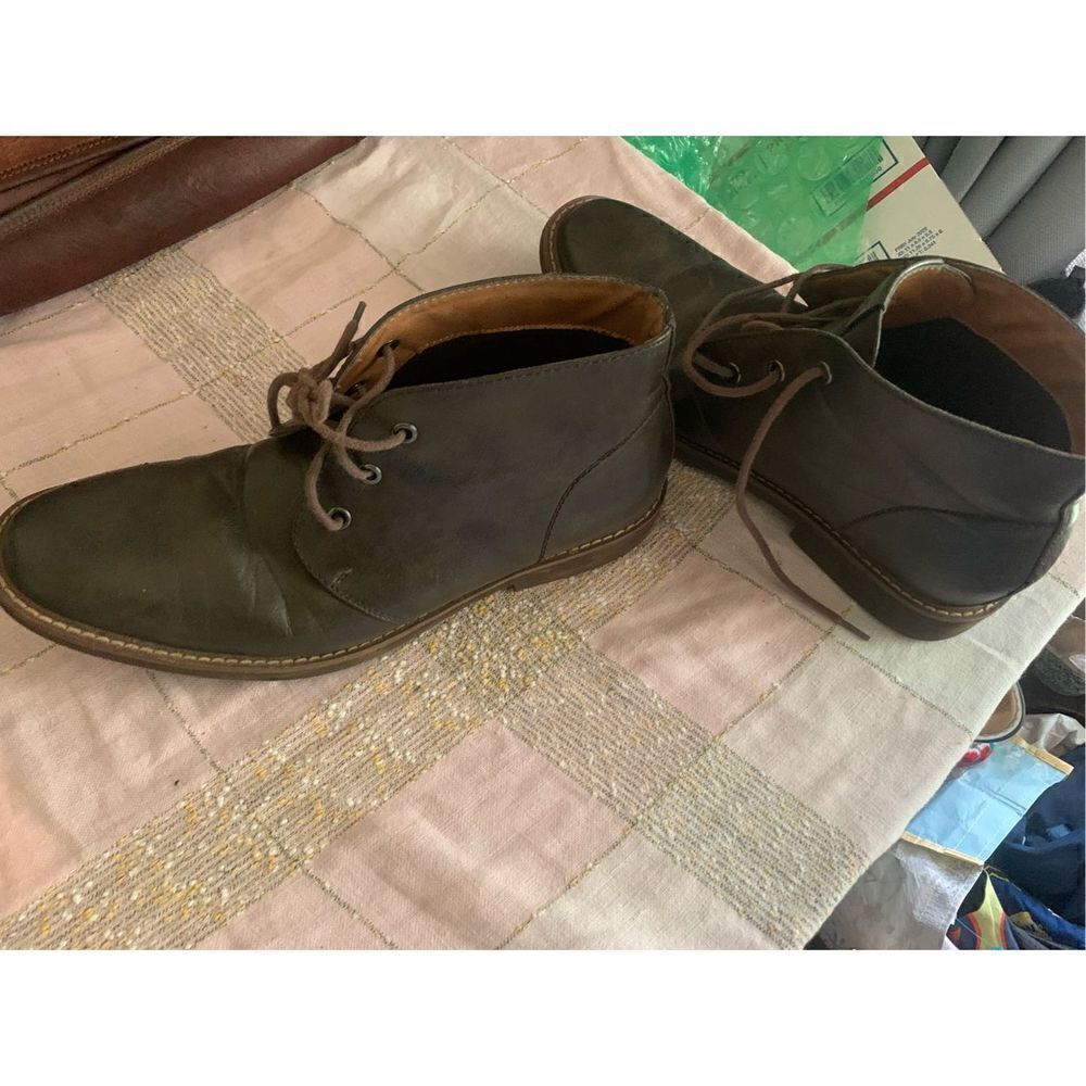 GUESS Joey Brown Ankle Boots - Picture 2 of 4